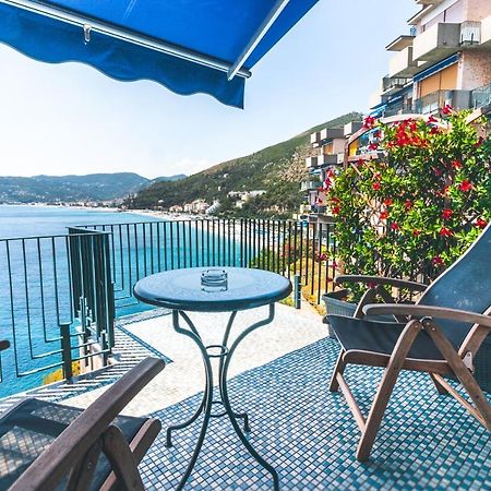 B&B Isola Dei Gabbiani Берджеджі Екстер'єр фото